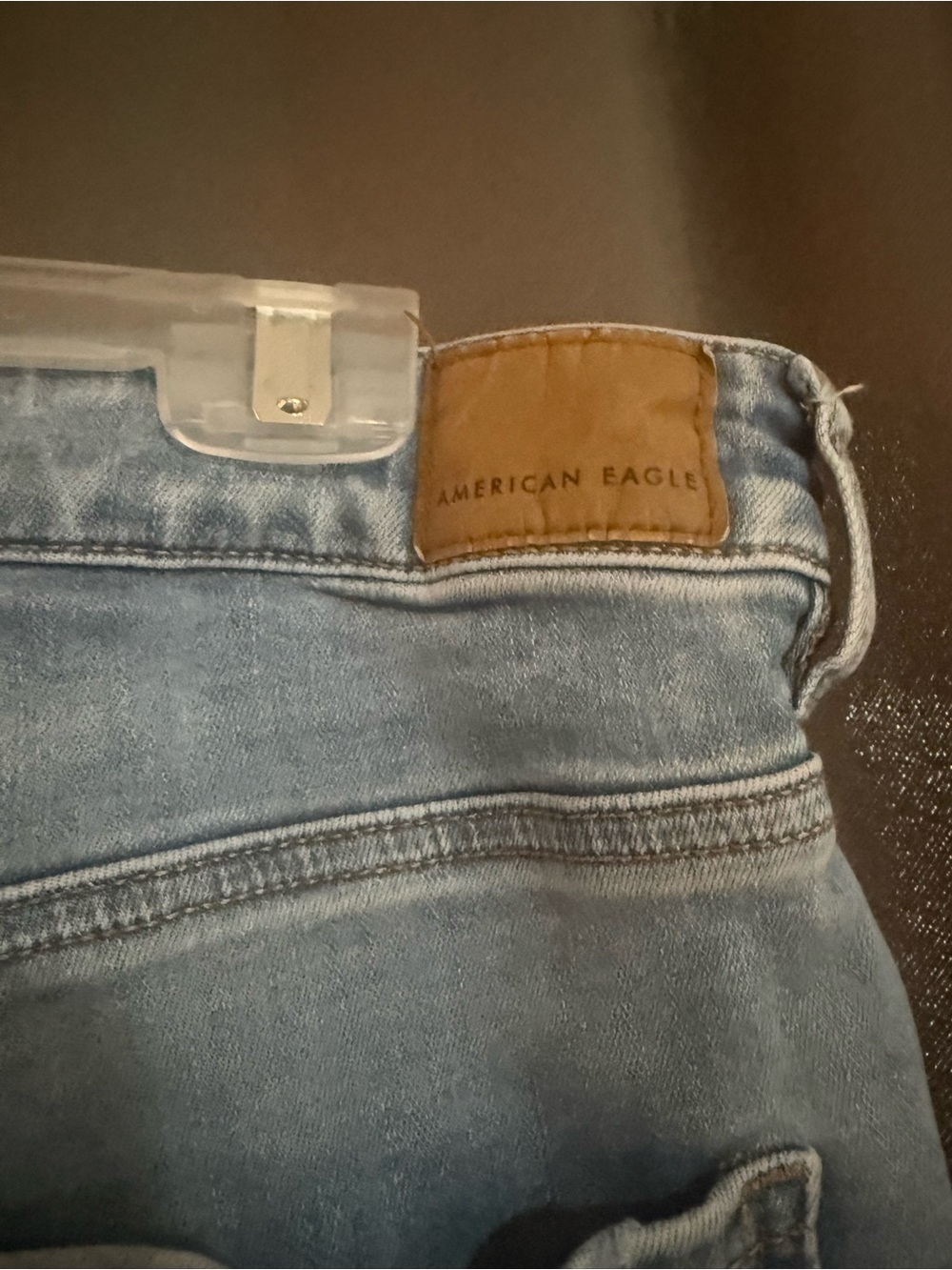 American Eagle Distressed Women’s Light Blue Ripped Jeans - Picture 5 of 7